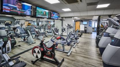 Glossop Leisure Centre | LeisureCentre.com