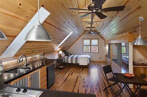 Attic apartment or above a 2-3 car garage | college | Pinterest | Flats ...