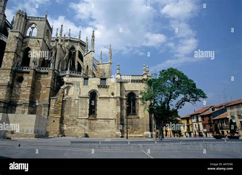 Cathedral Leon Spain Stock Photo - Alamy