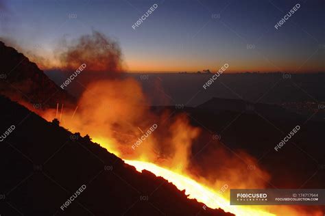 Mount Etna lava flow — hill, volcanic - Stock Photo | #174717944