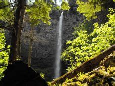 Umpqua River Waterfalls