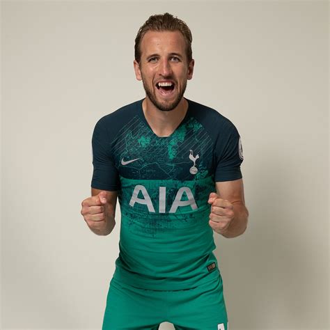 Tottenham Hotspur 2018-19 Nike Third Kit | 18/19 Kits | Football shirt blog