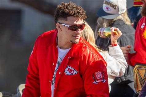 The Spectacle of Style: Kansas City Chiefs’ Patrick Mahomes Super Bowl ...