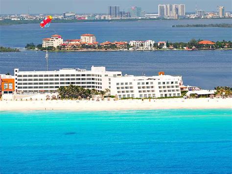 Flamingo Cancun Resort And Plaza Cheap Vacations Packages | Red Tag ...