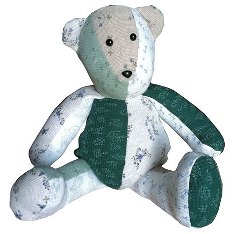 How to Make a Memory Bear - Gift Ideas - Creative Spotting