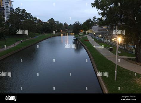 The Parramatta River viewed from Lennox Bridge, Church Street ...