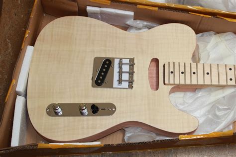 Guitar Kit Builder: Flamed Telecaster: Unboxing