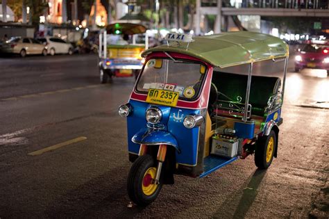 How To Ride Tuk-Tuks in Bangkok