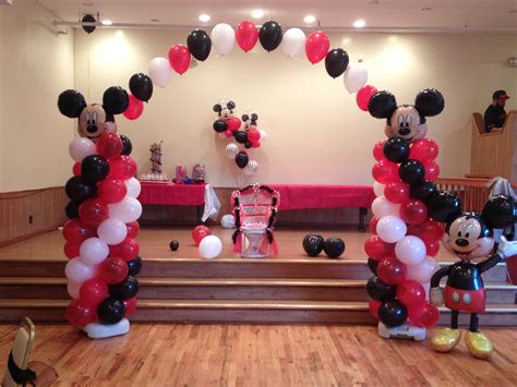 Mickey Mouse Arch Mickey Mouse, Minnie, Mickey Balloons, Balloon Arch ...