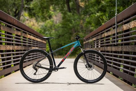 The World's Favorite Trek Gets an Update – 99 Spokes