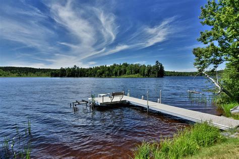 Elk Crossing Lakehouse Vacation Home Rental | Clam Lake, WI