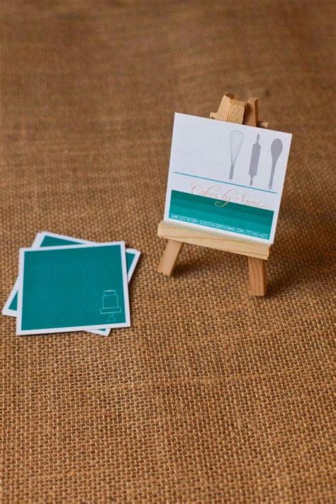 25 Square Business Card Designs to Get Inspired - Jayce-o-Yesta