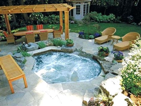 in ground jacuzzi ideas - Google Search | Hot tub backyard, Inground ...