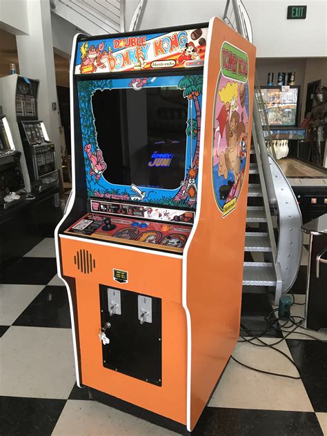 Donkey Kong Arcade Cabinet | Bruin Blog