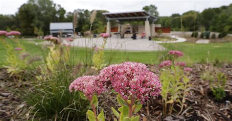 Green Bay Botanical Garden opens grand garden