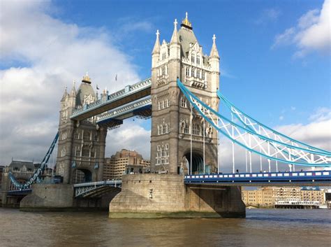 Tower Bridge jigsaw puzzle in Bridges puzzles on TheJigsawPuzzles.com ...