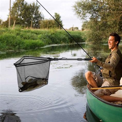 Best Fishing Nets To Get Your Catch Out Of The Water (2021 Review) - Tactical Huntr