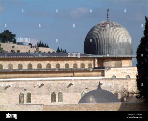 Al Aqsa Mosque On Temple Mount High Resolution Stock Photography and ...