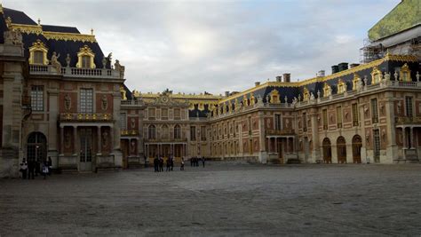 17th Century King Louis XIV Palace of Versailles | Palace of versailles ...