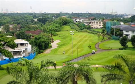 Capitol Hills Golf and Country Club in Manila - GolfLux