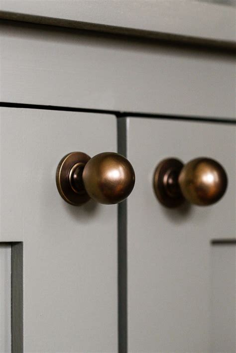 How to Use Brass Cabinet Hardware Around Your Home