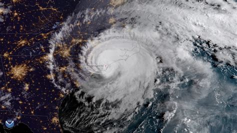 Astronauts Capture Haunting Video of Hurricane Florence Making Landfall ...