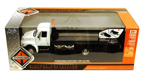 International Durastar 4400 Flat Bed Tow Truck 1/24 Scale Diecast Mode – Acapsule Toys and Gifts