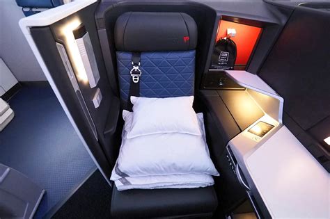 Where to Sit on Delta's Airbus A350: Delta One Business Class