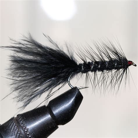 Woolly Bugger - Tying Instructions - Fly Tying Guide