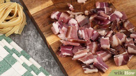 Best Ways to Cook Crispy, Diced Pancetta in a Frying Pan