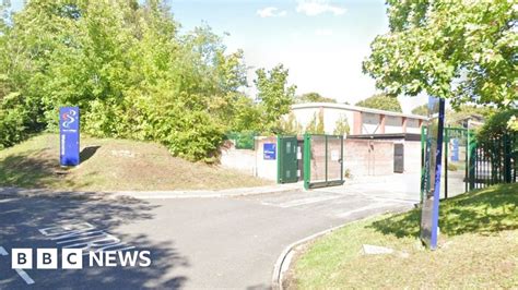 Alton campus nursery at Havant and South Downs College rated inadequate by Ofsted - BBC News