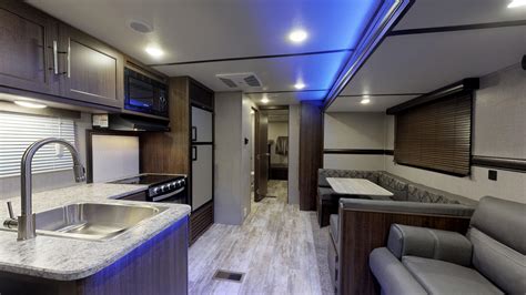 Zinger Travel Trailers - ZR328SB Floorplan | Crossroads RV