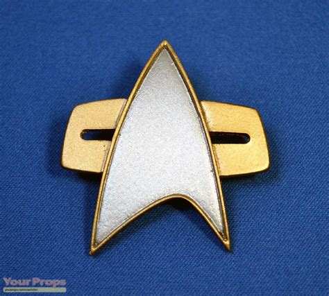 Star Trek: Voyager Voyager Starfleet 2370s Combadge replica TV series prop