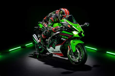 2021 Kawasaki Ninja ZX-10R ABS [Specs, Features, Photos] | wBW