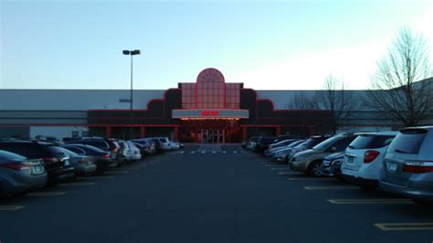 Movie Theater «AMC Plainville 20», reviews and photos, 220 New Britain ...