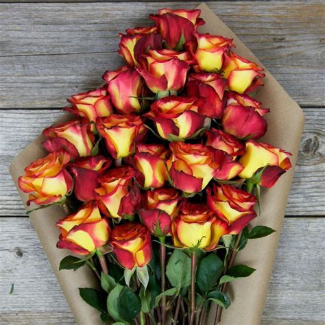 yellow roses with red tips bouquet - Yahoo Search Results Yahoo Image Search Res... - yellow ...