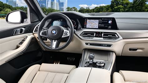 BMW X5 | 2019MY M50d (US-Spec) | Interior, Cockpit