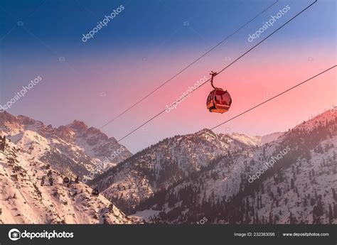 Cable car Medeo to Shymbulak, Almaty, Kazakhstan Stock Photo by ©Kisa_Markiza 232383098