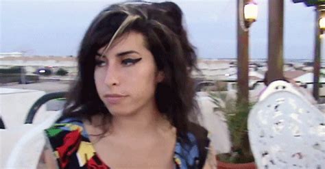 amy winehouse | GIF | PrimoGIF