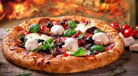 Wallpaper : pizza, food, mushroom, tomatoes, basil, Garlic, olives 1919x1059 - WallpaperManiac ...