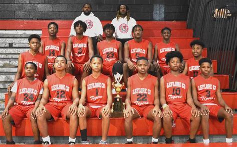 Leflore boys put miles on the bus en route to title | The Greenwood Commonwealth