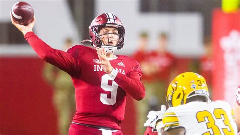 Get to know Indiana Hoosiers football QB Connor Bazelak