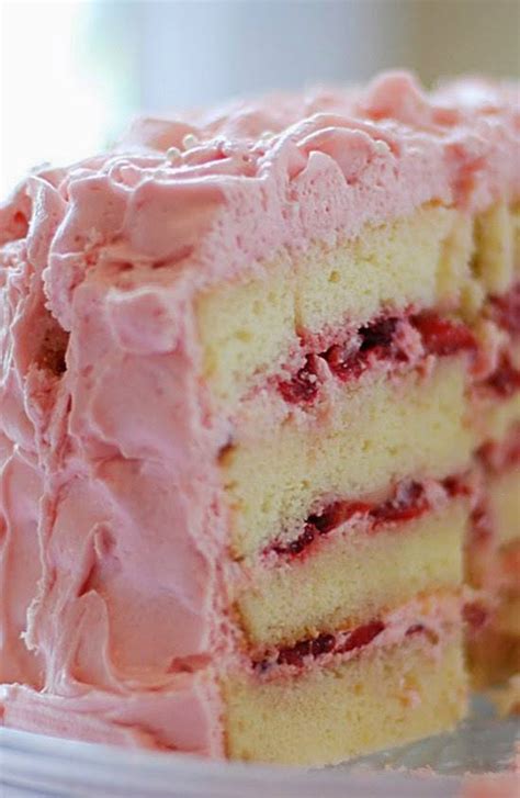 VANILLA CAKE WITH STRAWBERRY CREAM FROSTING – Best Cooking recipes In the world