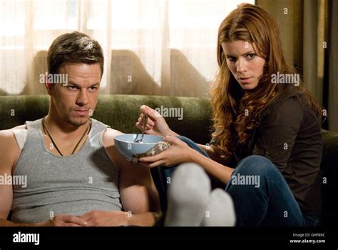 Shooter / Bob Lee Swagger (MARK WAHLBERG) and Sarah Fenn (KATE MARA ...