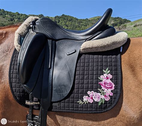 DIY Saddle Pad Upgrade - Decidedly Equestrian