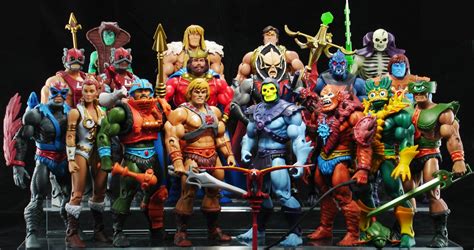 GEOFF JOHNS E I MASTERS OF THE UNIVERSE - DC Leaguers