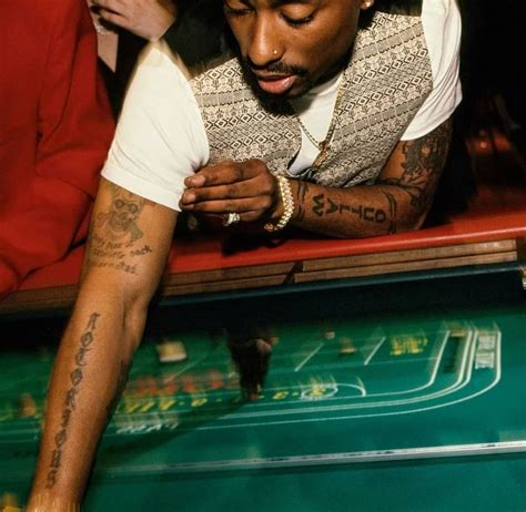 #Tupac in Las Vegas, in November from 1995 #2Pac | Tupac pictures ...