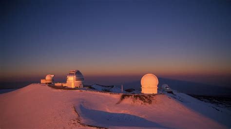 Protesters vow to fight telescope construction on sacred Hawaiian mountain | Science, Climate ...