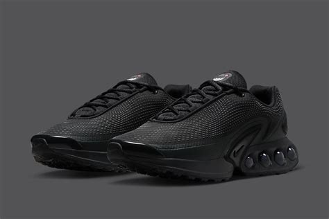 A Stealthy “Black” Nike Air Max Dn “Black” Arrives Summer 2024 ...