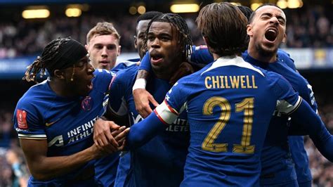 Chelsea 4-2 Leicester: Late Carney Chukwuemeka and Noni Madueke goals ...